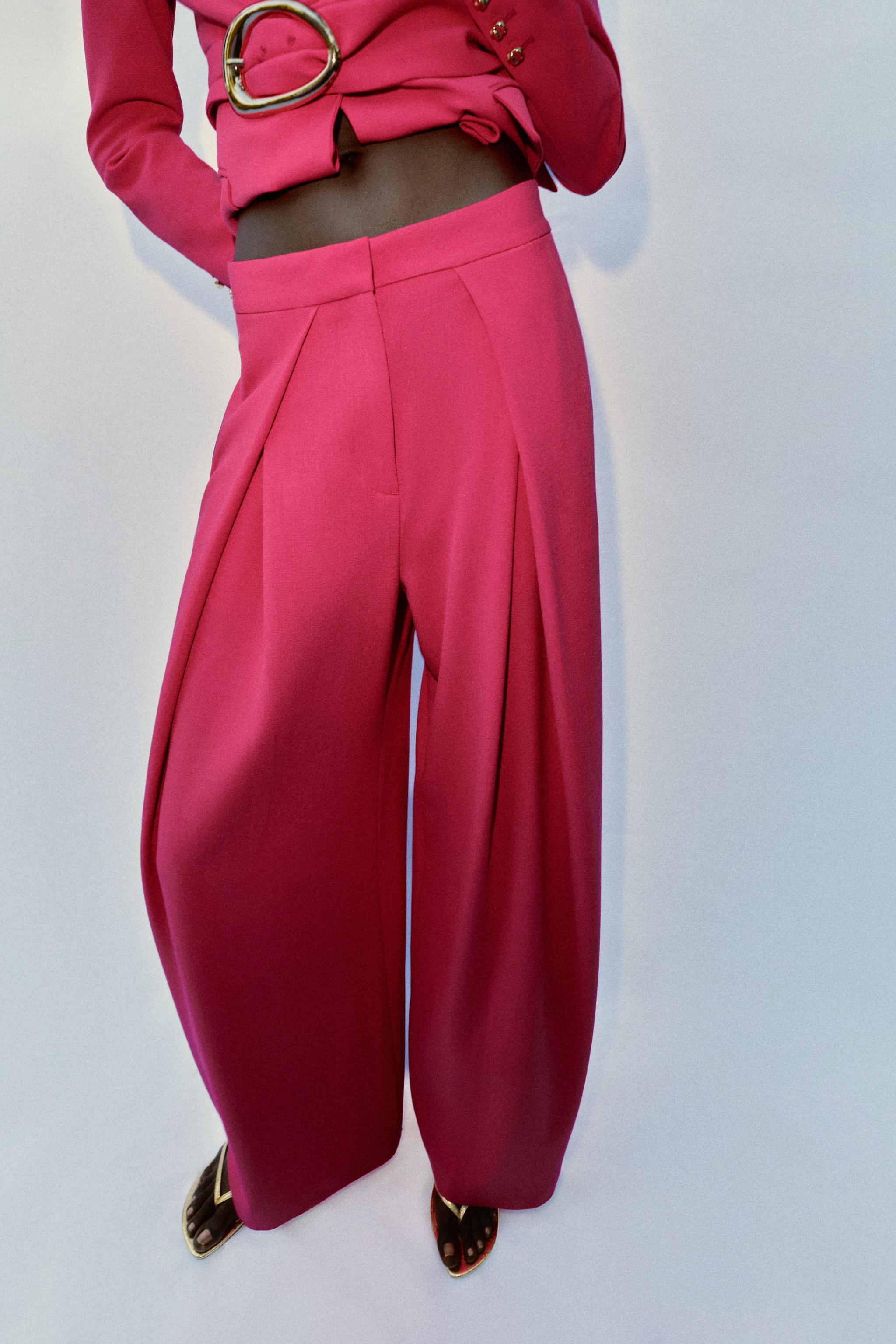 PANTALON LARGE À PLIS